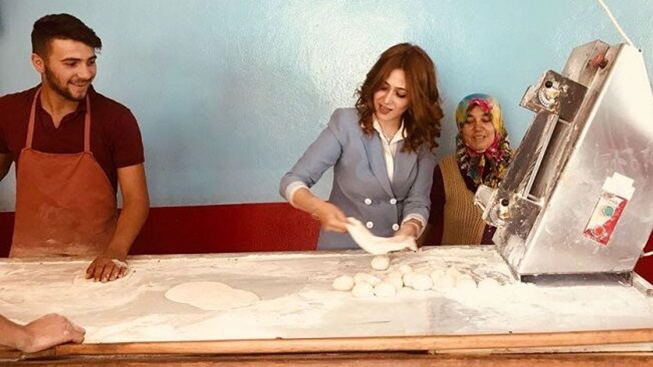 MHP’li Karakoç Dora, Kahramanmaraş’ta Esnaf İle Buluştu!