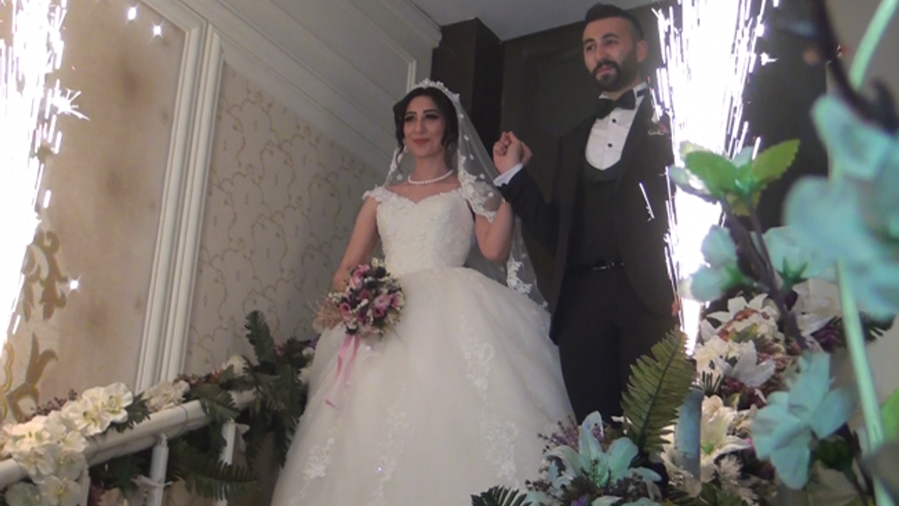 Ercan Kazancı ile Gizem Ekmekci dünya evine girdi