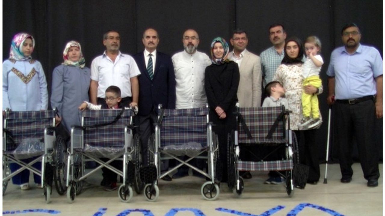 Kahramanmaraş'ta toplanan mavi kapaklar, şehitler adına bağış oldu