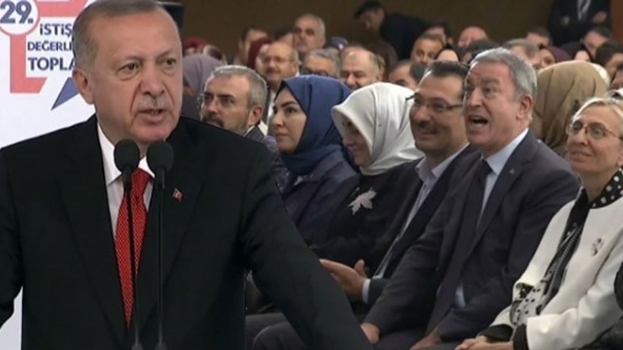 Erdoğan, partilerin adını karıştırınca Hulusi Akar devreye girdi!
