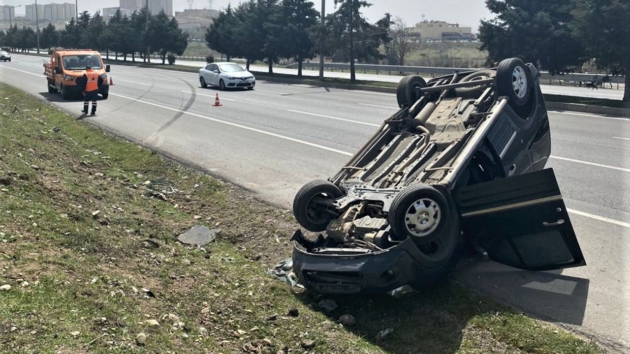 Kahramanmaraş'ta otomobil devrildi: 5 yaralı