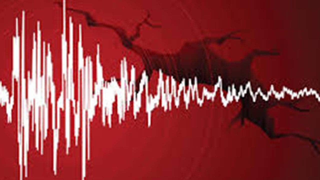 Antalya'da deprem! Çevre illerden de hissedildi