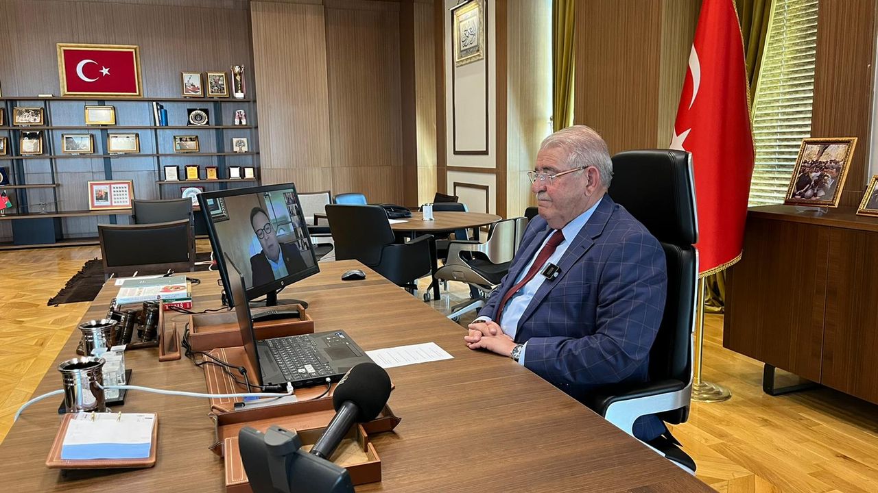 Başkan Mahçiçek, Karadağ’lı yetkililerle EXPO 2023 için toplantı yaptı