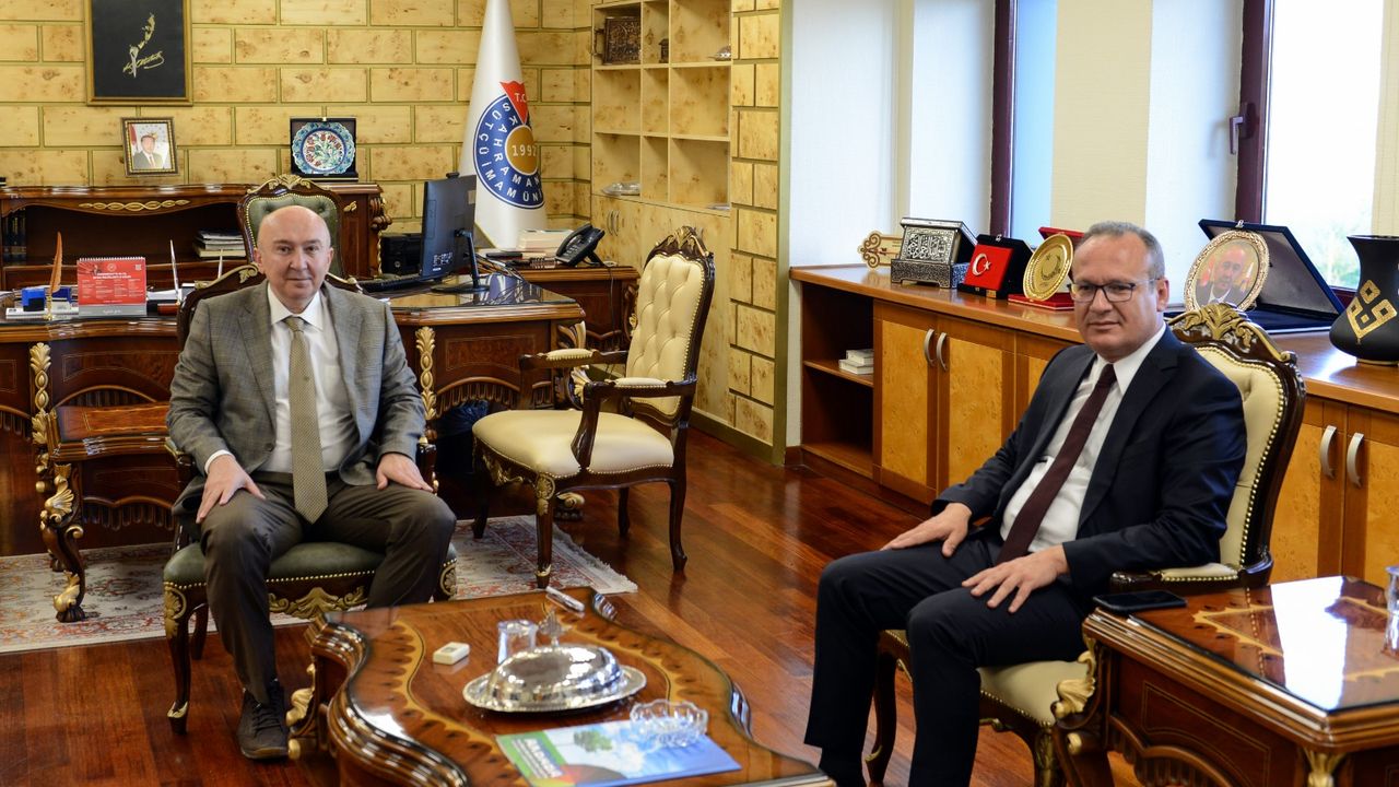 MHP İl Başkanı Ertuğrul Doğan, Rektör Yasım’ı Ziyaret Etti