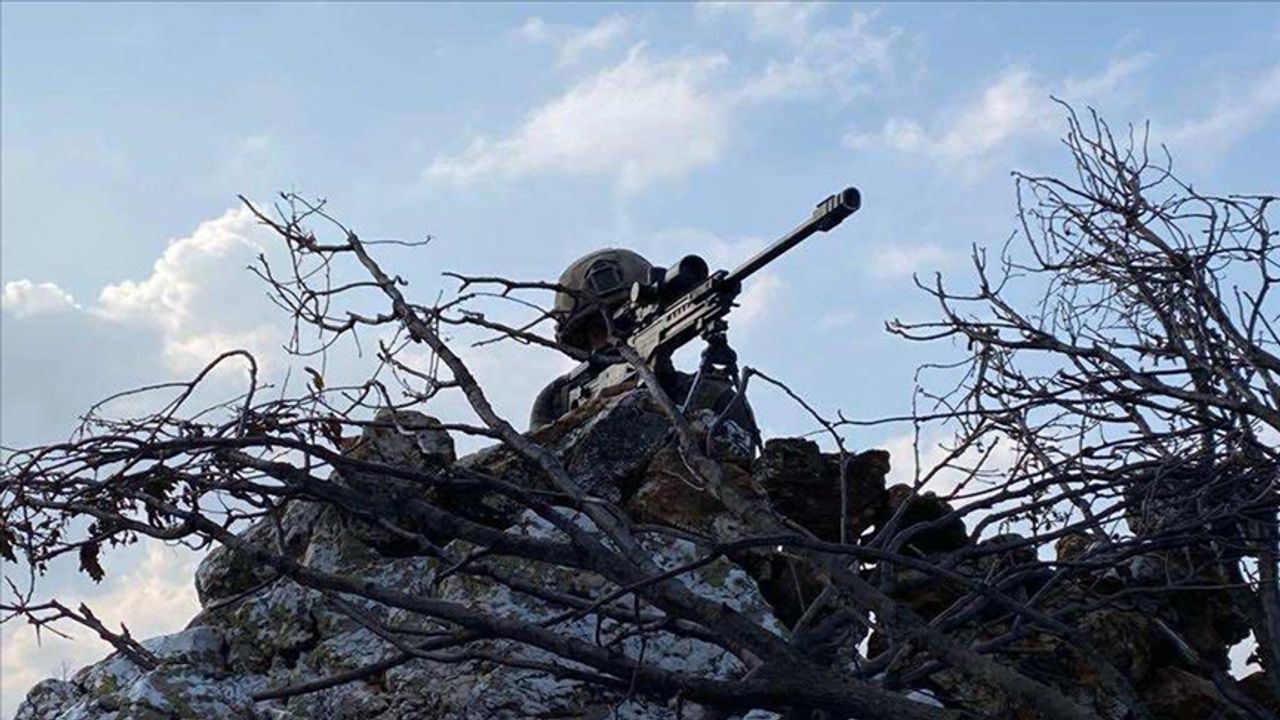 "Eren Abluka Sonbahar Kış-18 Şehit Jandarma Teğmen Hubeyib Turan Operasyonu" başlatıldı