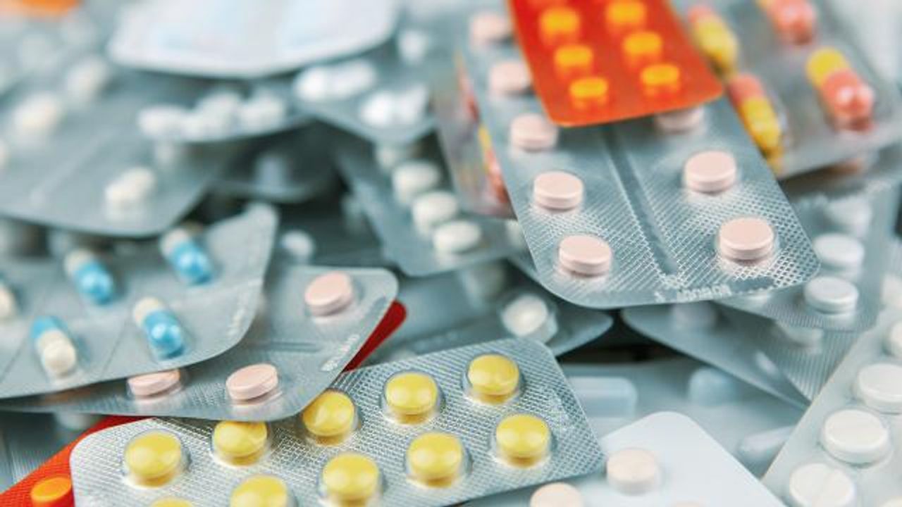Deprem bölgesindeki vatandaşlar reçetesiz ilaç temin edebilecek