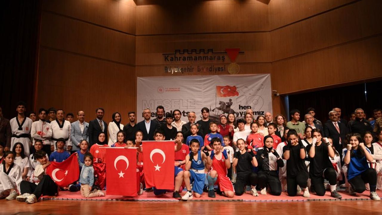 Atatürk’ü Anma, Gençlik ve Spor Bayramı Çeşitli Etkinliklerle Kutlandı