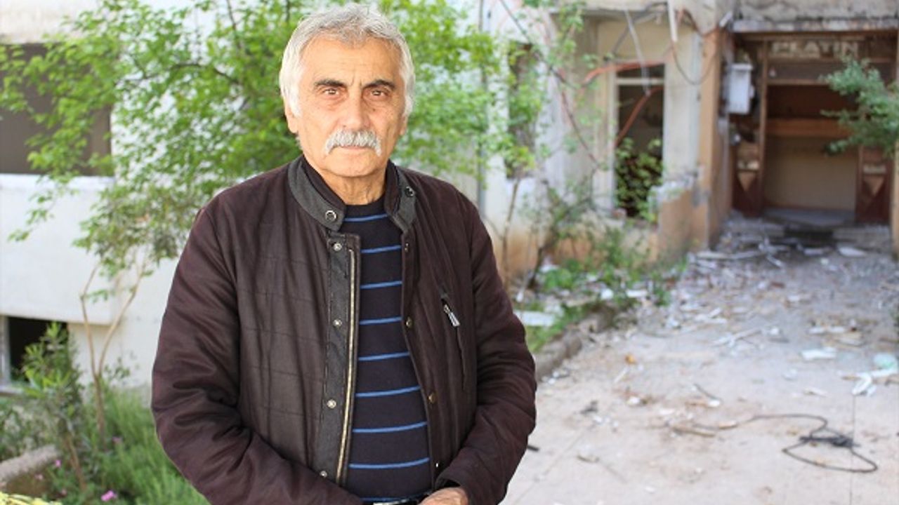 Şair Bahaettin Karakoç'un vefatından sonra korunan evi depremde ağır hasar aldı