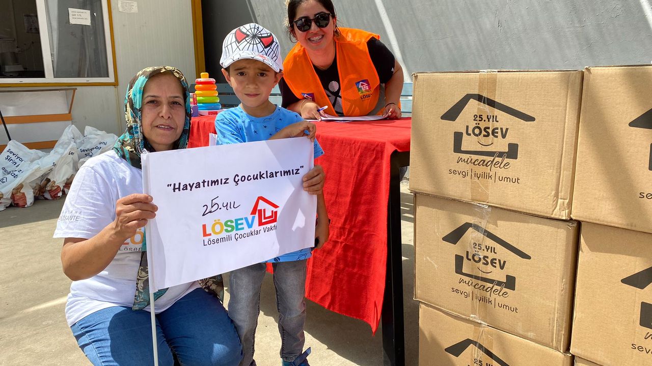 Lösev Kahramanmaraş’taki Depremzede Kanser Hastalarını Unutmadı
