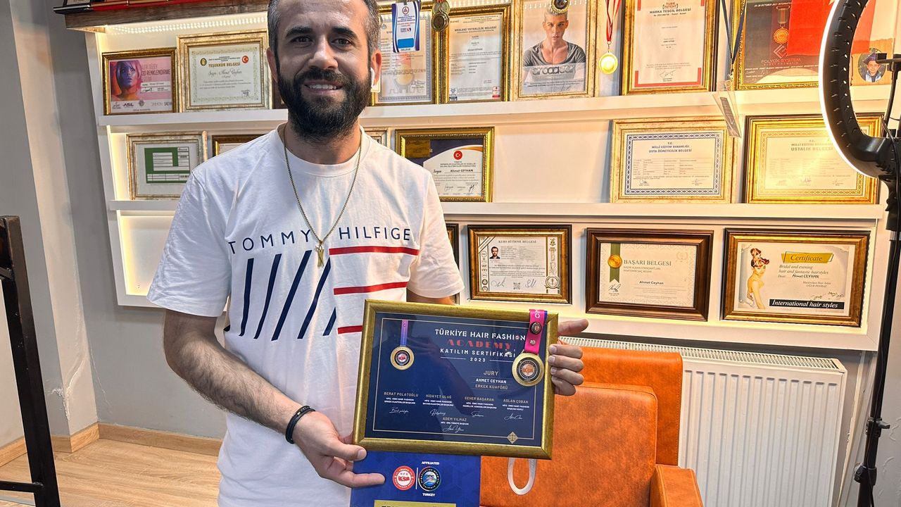 Türkiye şampiyonu Ceyhan artık diplomalı juri oldu! 