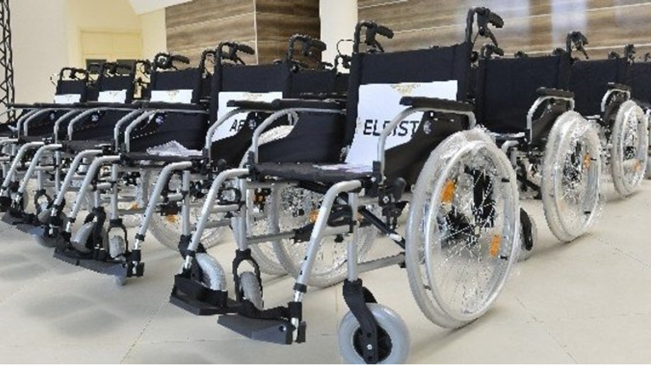 Kahramanmaraş’ta o dernek tekerlekli sandalye dağıtılacak!
