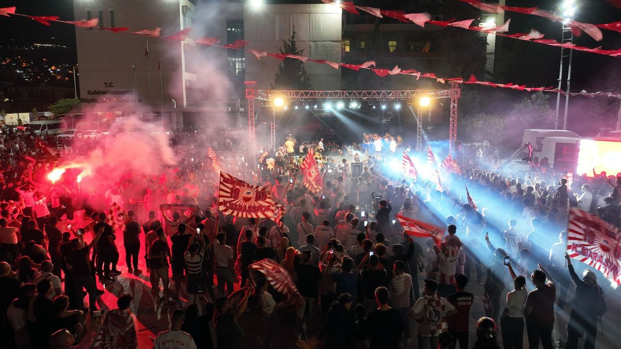 Kahramanmaraş’ı Şampiyonluk Coşkusu Sardı