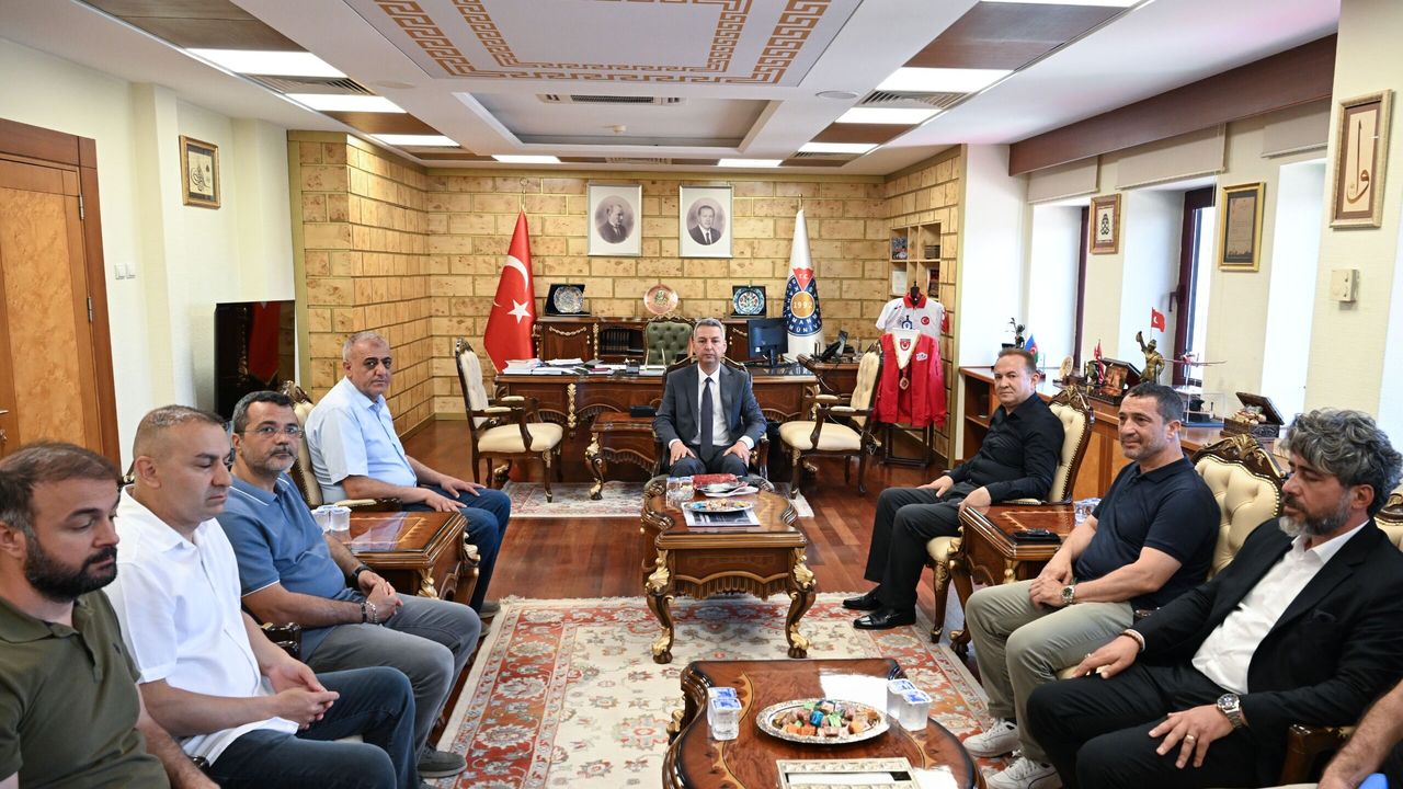 Şehit öğretmen Ayla Kara ve öğrencileri için anlam