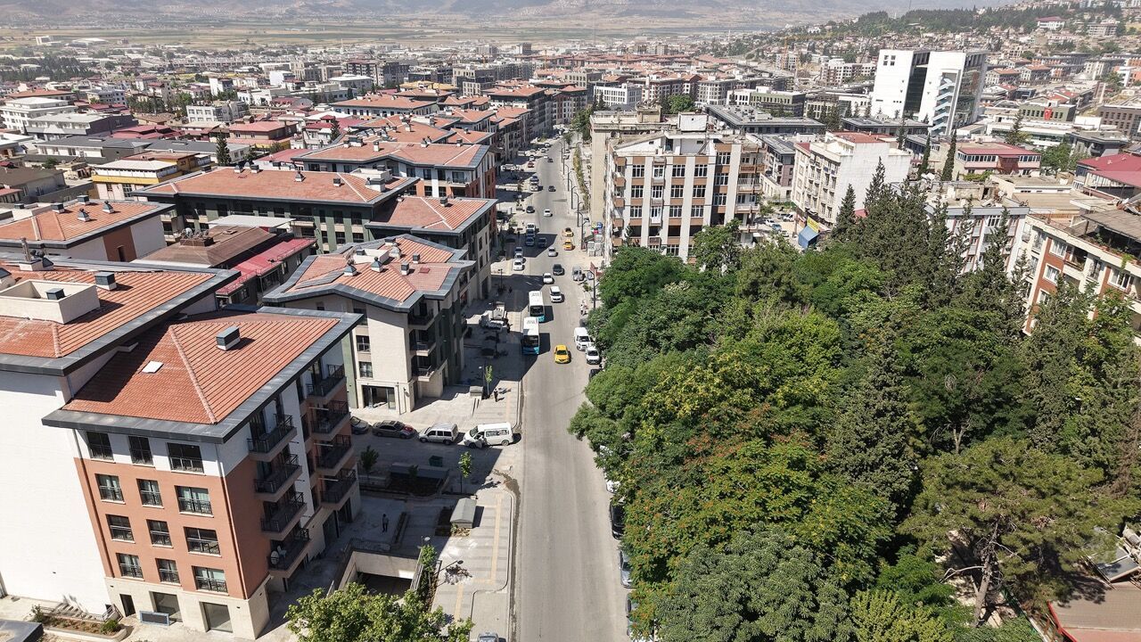 Kahramanmaraş'ta Zübeyde Hanım Caddesi'nde ulaşım 