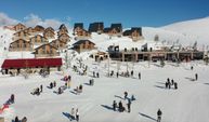Yedikuyular Kayak Merkezi, 2,5 ayda 300 bin ziyaretçi ağırladı