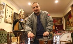 Kömürlü Ütü İle 35 Yıl Önce Başladığı Antika Tutkusu İşi Oldu