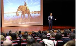 SANKO Okullarında Söyleşi! “Çocuk Yetiştirmek Hareketli Hedefe Ateş Etmeye Benzer”