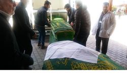 Tabutlar Peş Peşe Çıkarıldı