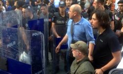HDP'li vekiller Taksim'de yürümek isteyince, polis harekete geçti!