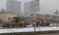 Kahramanmaraş Büyükşehir Belediyesi personelleri aralıksız çalışmaya başladı!