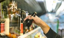 Kaçakçılık operasyonunda kaçak elektronik sigara ve sahte içki ele geçirildi!