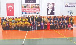 Hentbol müsabakalarında Kahramanmaraş’tan 3 takım yarı finalde!