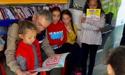 Türkoğlu Koordinatör Valisi Akkoyun Gezici Kütüphaneyi Ziyaret Etti