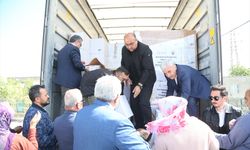 Azerbaycan'dan Kahramanmaraşlı depremzedelere gıda yardımı