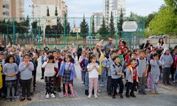 Kahramanmaraş'ta depremzede çocuklar bilim şenliğiyle moral buldu