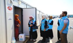 TDV, Kahramanmaraş'taki depremzedelere 7 bin gıda ve hijyen kolisi dağıttı