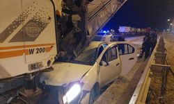 Kahramanmaraş'ta Otomobil asfalt makinesinin altına girdi: 1 ölü, 3'ü ağır 5 yaralı