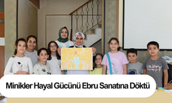 Minikler Hayal Gücünü Ebru Sanatına Döktü