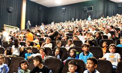 Onikişubat Belediyesi’nden kırsaldaki 1500 öğrenciye sinema hediyesi