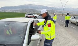 Kahramanmaraş’ta kural ihlali yapan sürücülere ceza yağdı