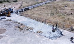 Büyükşehir’den Elbistan Yapılı ve Keçemağara’da Çevre Düzeni ve Yol Çalışması