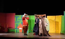 Büyükşehir, Miniklere Hafta Sonu Tiyatro Şöleni Yaşattı