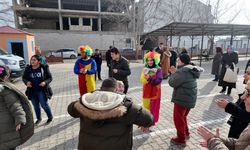 Kahramanmaraş’tan Özel Gereksinimli Çocuklara Kışlık Hediyeler