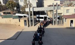 Kahramanmaraş ve Gaziantep’te Tefecilik Operasyonu: 17 Şüpheli Tutuklandı