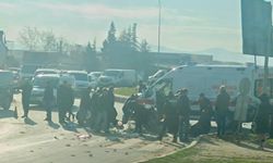 Kahramanmaraş’ta sepetli motosiklet ile ticari taksi çarpıştı: 2 yaralı