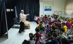 Kahramanmaraş’ta minikler masal yolculuğuna çıktı