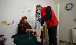 Ramazan’da kapılar tek tek çalınıyor: 450 kişiye sıcak yemek