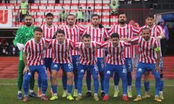 Akedaş İstiklal Spor’dan 4 gollü liderlik