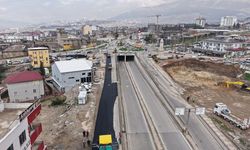 Büyükşehir, Asfalt Mesaisini Dulkadiroğlu’nda Sürdürüyor