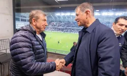 Türk futbolunun efsanesinden Başkan Tugay'a Karşıyaka Stadı teşekkürü