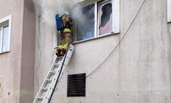 Kahramanmaraş’ta can pazarı! Alevlerin arasından son anda böyle çıkarıldı