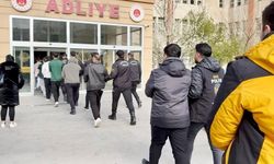 Kahramanmaraş merkezli 14 ilde dev operasyon! Siber dolandırıcılık ağı çökertildi