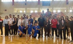 19 Mayıs Gençlik Haftası Voleybol Turnuvası tamamlandı