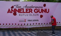 Büyükşehir’den duygu dolu jest; Açık hava panoları sevgiyle doldu