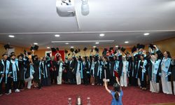 Afşin Sağlık Yüksekokulunda Mezuniyet Coşkusu