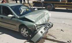 Kahramanmaraş’ta halk otobüsüne çarpan otomobil sürücüsü hayatını kaybetti